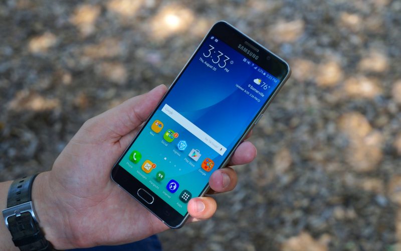 Cómo ajustar la configuración de fuente en Samsung Galaxy Note 5 4