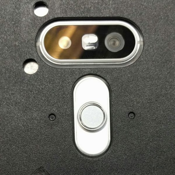 Imagen teaser del nuevo auricular y controlador HTC Vive Developer Kit