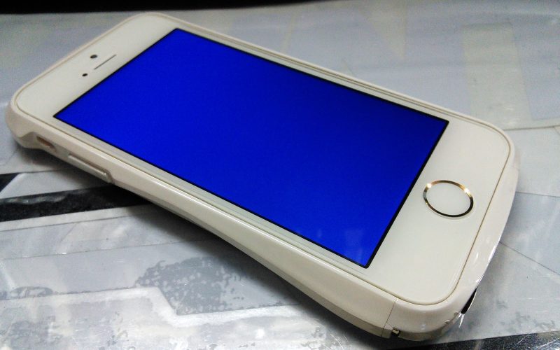 Cómo reparar la pantalla azul de la muerte del iPhone 2