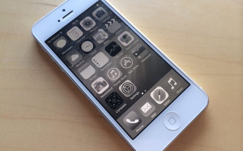 5 formas de reparar la pantalla en blanco y negro del iPhone 6 2